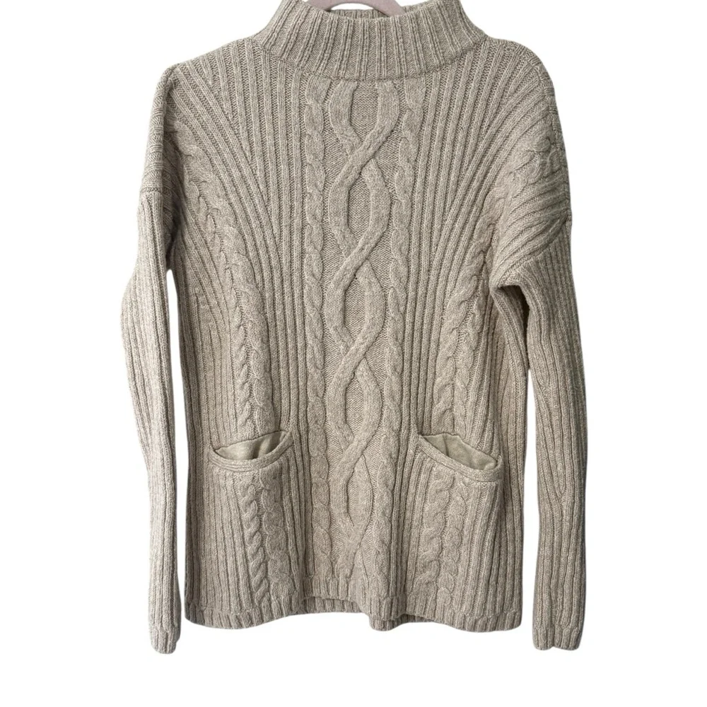Abercrombie & Fitch Beige Cable Knit Oversized Turtleneck Sweater
